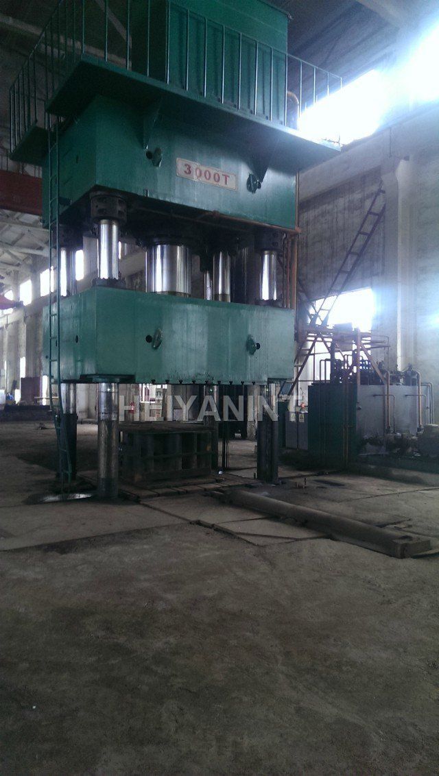 Reducer forming hydraulic press